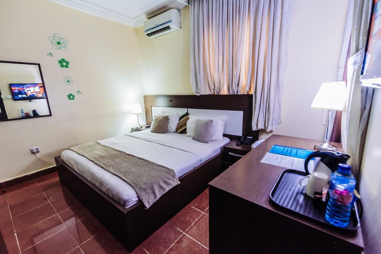 Tranquil Mews Hotel Jabi Dış mekan fotoğraf