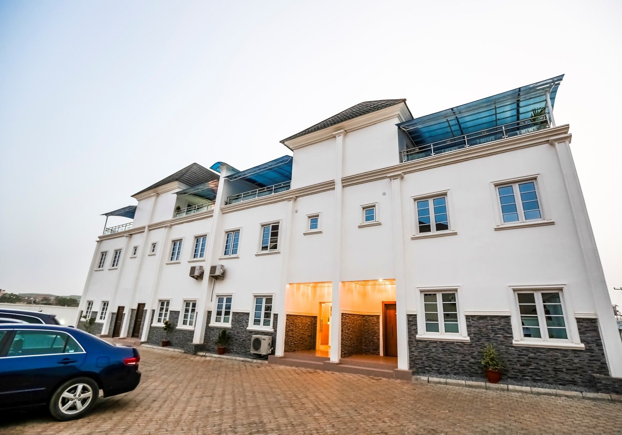Tranquil Mews Hotel Jabi Dış mekan fotoğraf