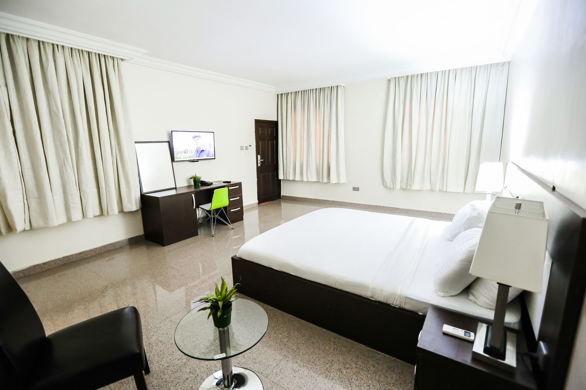 Tranquil Mews Hotel Jabi Dış mekan fotoğraf